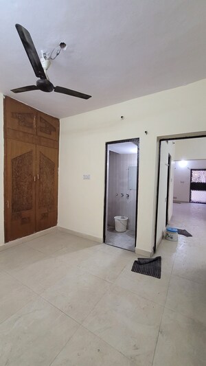 Living Room in 2 BHK Apartment at Gtb Enclave – for Rent