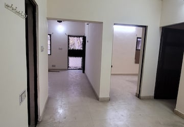 Living Room in 2 BHK Apartment at Gtb Enclave – for Rent