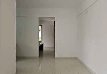 2 BHK Apartment For Rent in K Raheja Sterling, Mohammadwadi