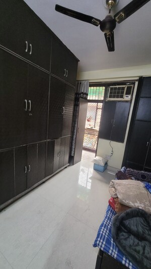 Master Bedroom in 2 BHK Builder Floor at Dilshad Colony – for Sale