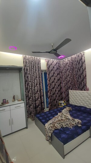 Bedroom in 2 BHK Apartment at Crescent Landmark, Andheri East – for Rent