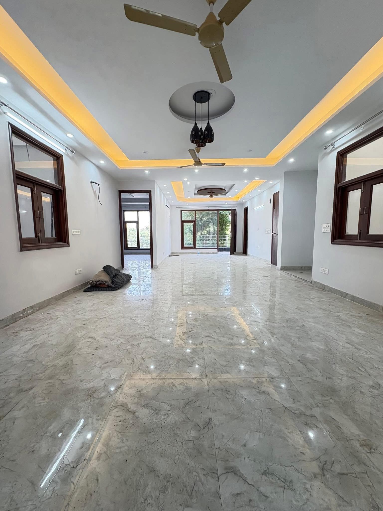 3 BHK Builder Floor For Rent in Freedom Fighter Enclave 