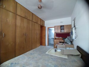 Bathroom in 2 BHK Apartment at Sun Glory, Powai – for Rent