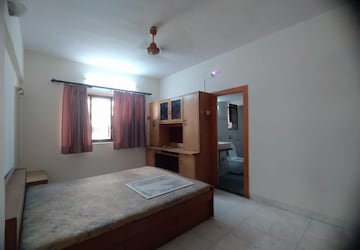 Master Bedroom in 2 BHK Apartment at Sun Glory, Powai – for Rent