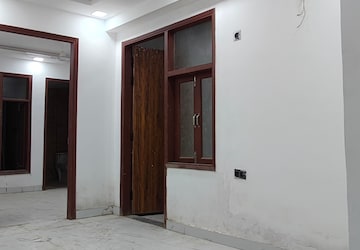 Room in 2 BHK Builder Floor at Chattarpur – for Rent