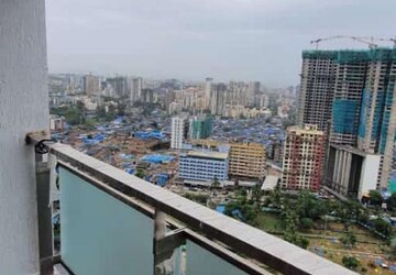 Swimming Pool in 2.5 BHK Apartment at Imperial Heights Goregaon West, Goregaon West – for Rent