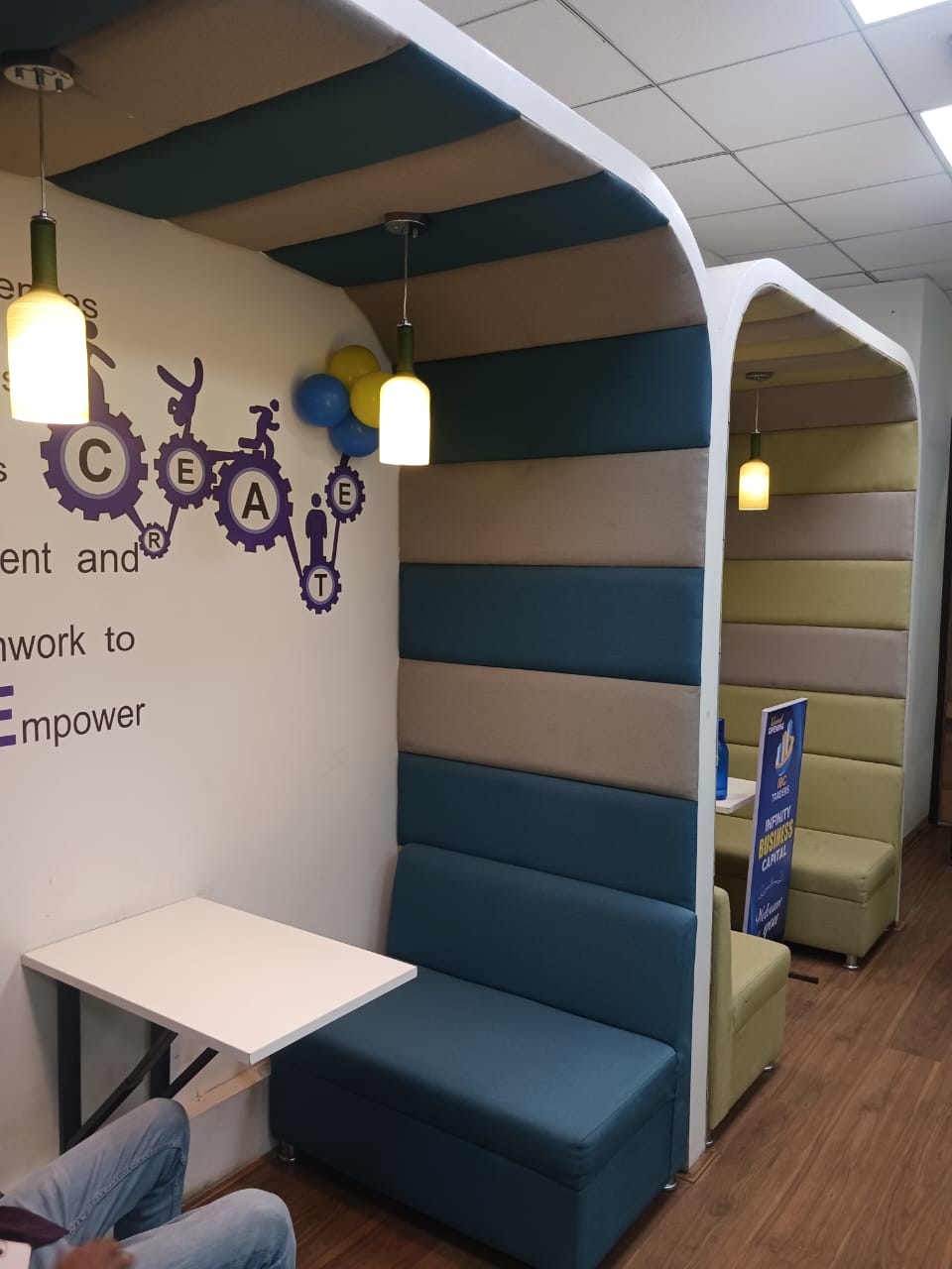 Office Space For Rent in Lbs Road 