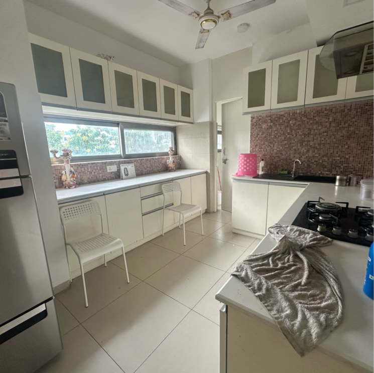 Kitchen, jayabheri-whistling-court 3 Bedroom 3600 Sq.Ft. Apartment In Hi Tech City Hyderabad 9335140