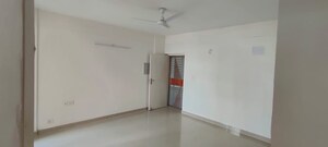 2 BHK Apartment For Rent in KLJ Greens, Sector 77