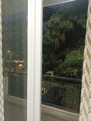 Balcony in 1 RK Builder Floor at Sector 46 – for Rent