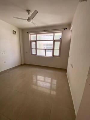 Room in 2 BHK Builder Floor at Aman Vihar – for Rent