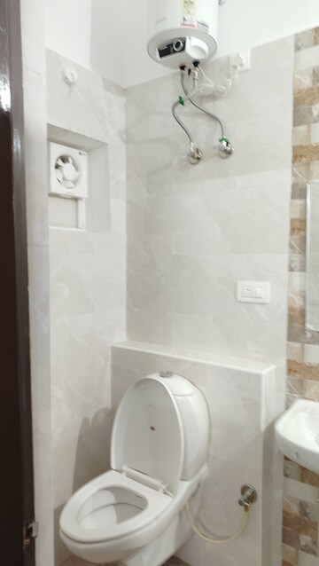 Bathroom in 3 BHK Apartment at Kondapur – for Rent