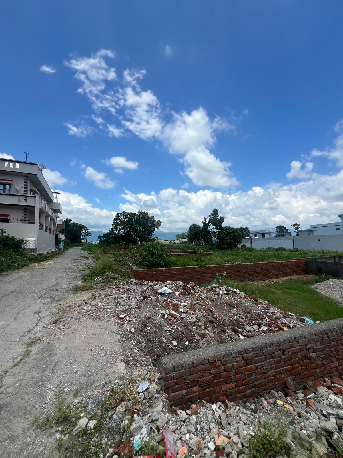 2200 Sq.Yd. Plot in Ranipokhari