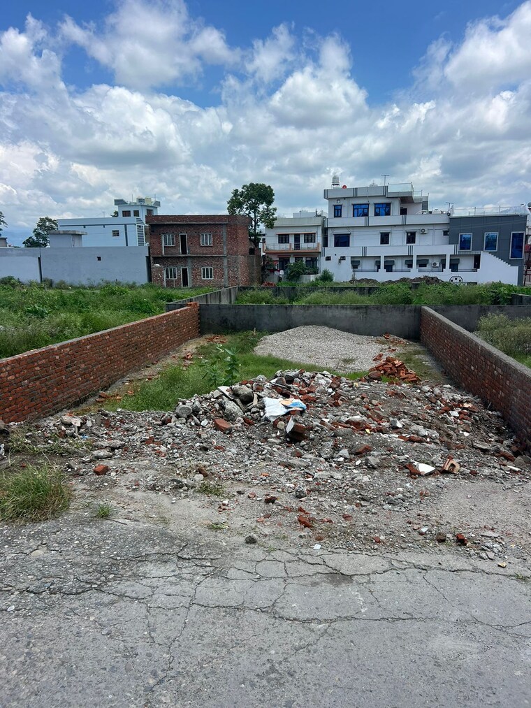 undefined, ranipokhari  2200 Sq.Yd. Plot In Ranipokhari Dehradun 9335164