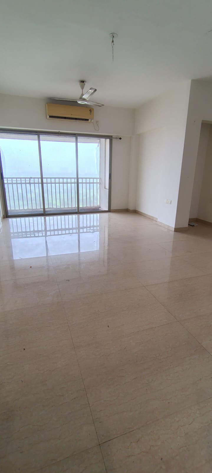 2 BHK Apartment For Sale in Lodha Palava Exotica