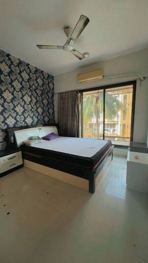 Master Bedroom in 2 BHK Apartment at Bandra West – for Rent