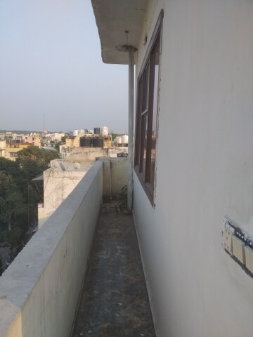 Balcony in 1 BHK Builder Floor at New Rajinder Nagar – for Rent