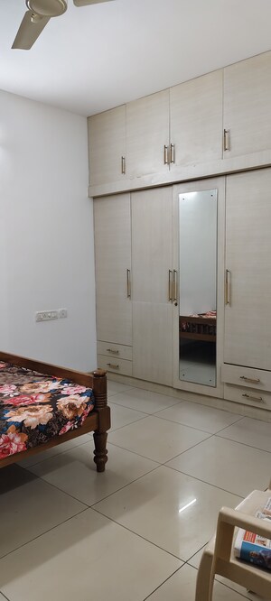 Bedroom in 2 BHK Apartment at GR Maithri, Cambridge Layout – for Rent