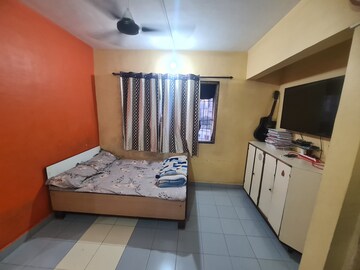 Room in 1 RK Apartment at Unnathi Woods Phase 3, Ghodbunder Road – for Sale