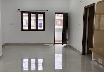 2 BHK Builder Floor For Rent in Halasuru