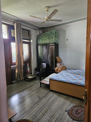 Bedroom in 4 BHK Independent House at Kalkaji – for Rent