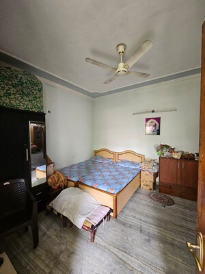Bedroom in 4 BHK Independent House at Kalkaji – for Rent
