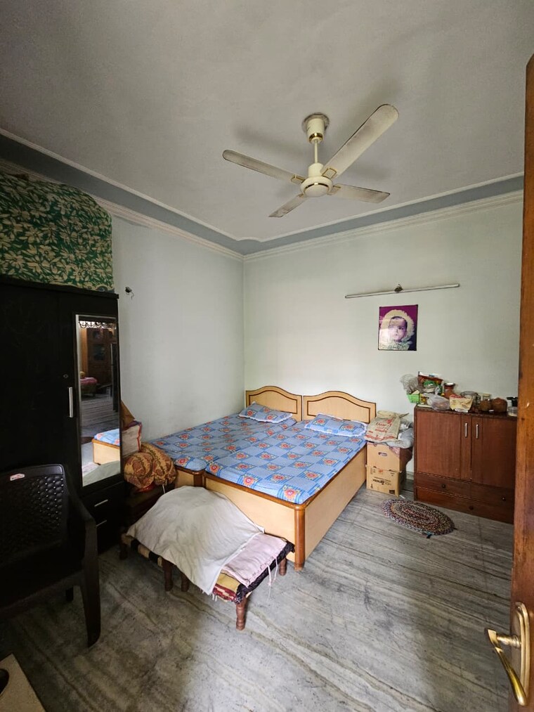 Bedroom, kalkaji 4 Bedroom 300 Sq.Yd. Independent House In Kalkaji Delhi 9335427