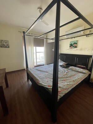 Master Bedroom in 3 BHK Apartment at Vip Road – for Rent