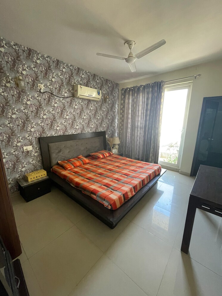 Bedroom, vip road 3 Bedroom 1690 Sq.Ft. Apartment In Vip Road Zirakpur 9330220