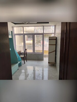 Master Bedroom in 4 BHK Builder Floor at New Friends Colony – for Rent