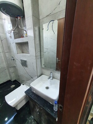 Bathroom in 2 BHK Builder Floor at Lajpat Nagar 4 – for Rent