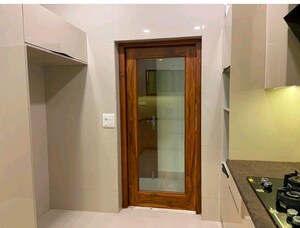 Room in 3 BHK Builder Floor at Greater Kailash I – for Rent