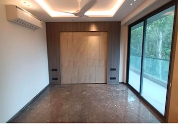 4 BHK Builder Floor For Sale in South Extension ii