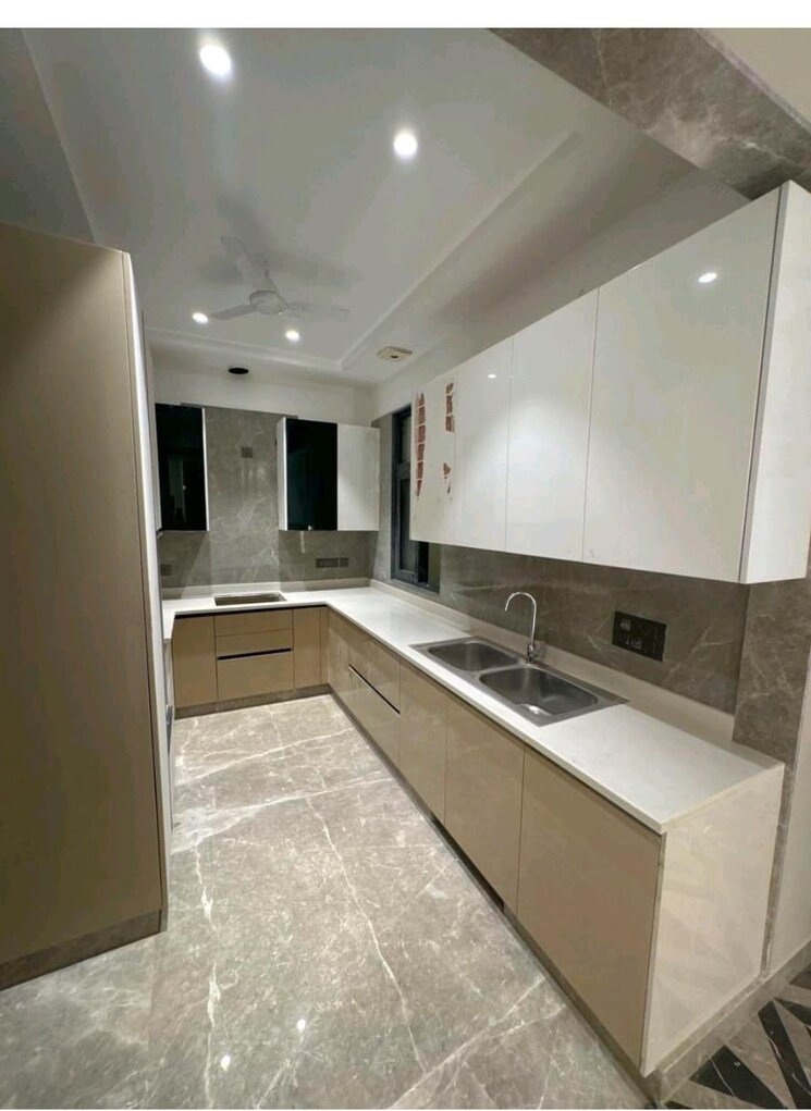 Kitchen, kalkaji 3 Bedroom 1800 Sq.Ft. Builder Floor In Kalkaji Delhi 9335566