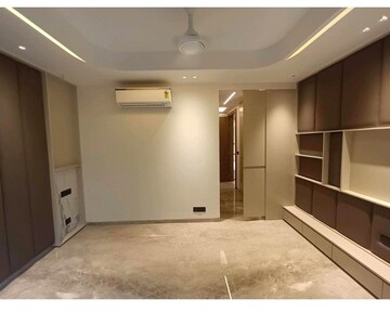 Room in 3 BHK Builder Floor at Kalkaji – for Sale