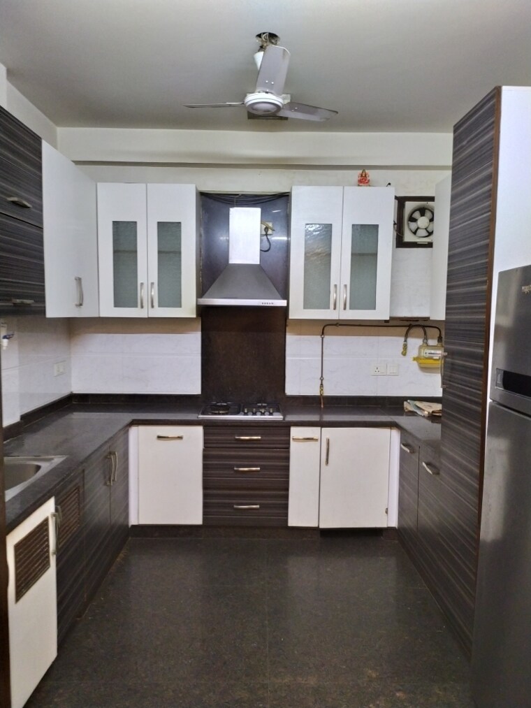 Kitchen, chittaranjan park 3 Bedroom 2200 Sq.Ft. Builder Floor In Chittaranjan Park Delhi 9335721