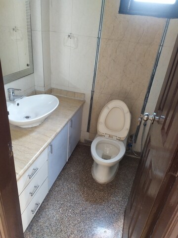 Attached Bathroom in 3 BHK Builder Floor at Chittaranjan Park – for Rent