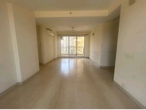 Room in 4 BHK Apartment at Bestech Park View Sanskruti, Sector 92 – for Sale