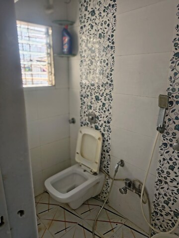 Washroom in  Warehouse at Taloja – for Rent