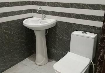 Bathroom in 2 BHK Builder Floor at Model Town – for Rent