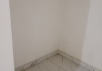 Room in 2 BHK Builder Floor at Model Town – for Rent