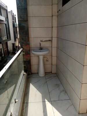 Balcony in 2 BHK Builder Floor at Model Town – for Rent