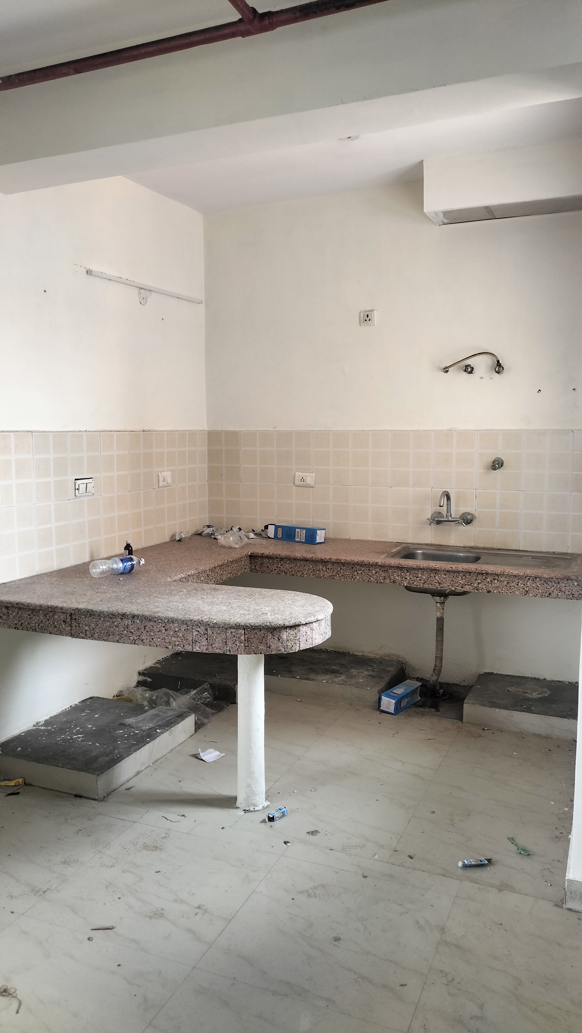 2 BHK 1025 Sq.Ft. Apartment in SRS Royal Hills