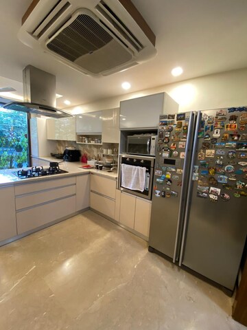 Balcony in 4 BHK Builder Floor at Palam Vihar Residents Association, Palam Vihar – for Rent