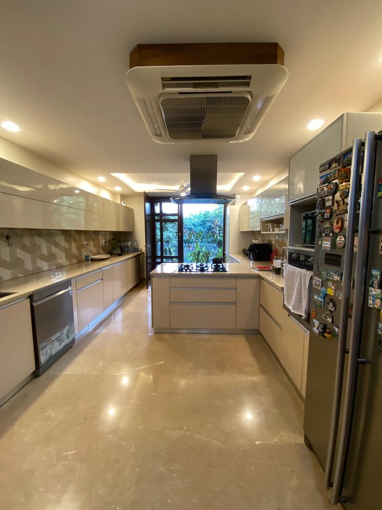 Kitchen, palam-vihar-residents-association 4 Bedroom 520 Sq.Yd. Builder Floor In Palam Vihar Gurgaon 9336020