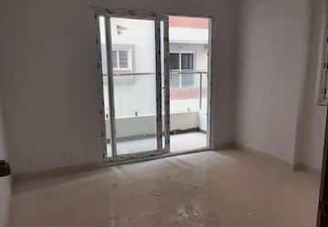 Room in 4 BHK Apartment at Mahaveer Crystal Garden, Attapur – for Sale