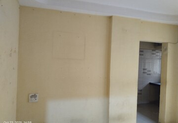 Room in 1.5 BHK Apartment at MAAD Nakoda Heights, Nalasopara West – for Sale
