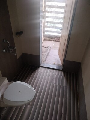 Bathroom in 2 BHK Apartment at Akanksha Pioneer, Vartak Nagar – for Sale