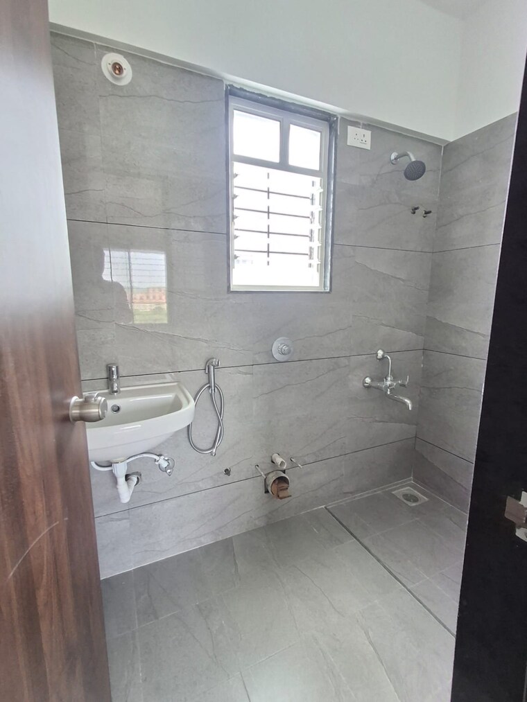 Bathroom, kedar-krishna-kunj-residency 2 Bedroom 1100 Sq.Ft. Apartment In Vadgaon Budruk Pune 9336033