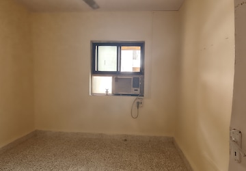 Room in 2 BHK Apartment at Vrindavan CHS Thane West, Vrindavan Society – for Sale